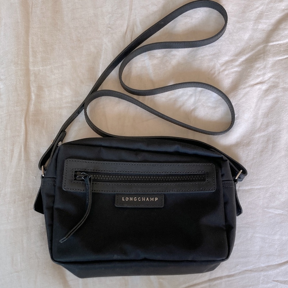 Longchamp Elegant Black Crossbody Bag